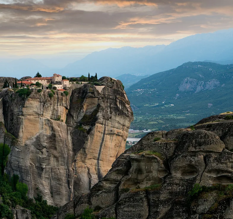 Peloponesas ir Meteorai su keltais į salas