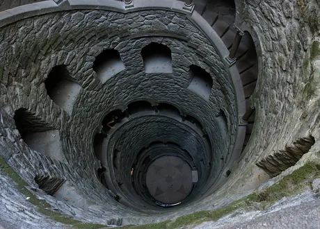 „Iniciacijos šulinys“ Quinta da Regaleiroje