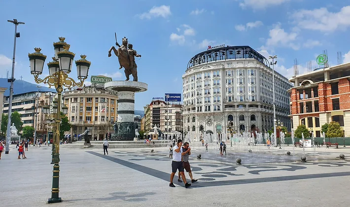 Makedonijos aikštė Skopjėje