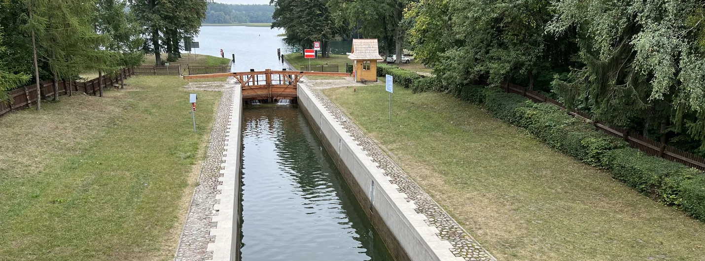 Pševięžio šliuzas Augustavo kanale